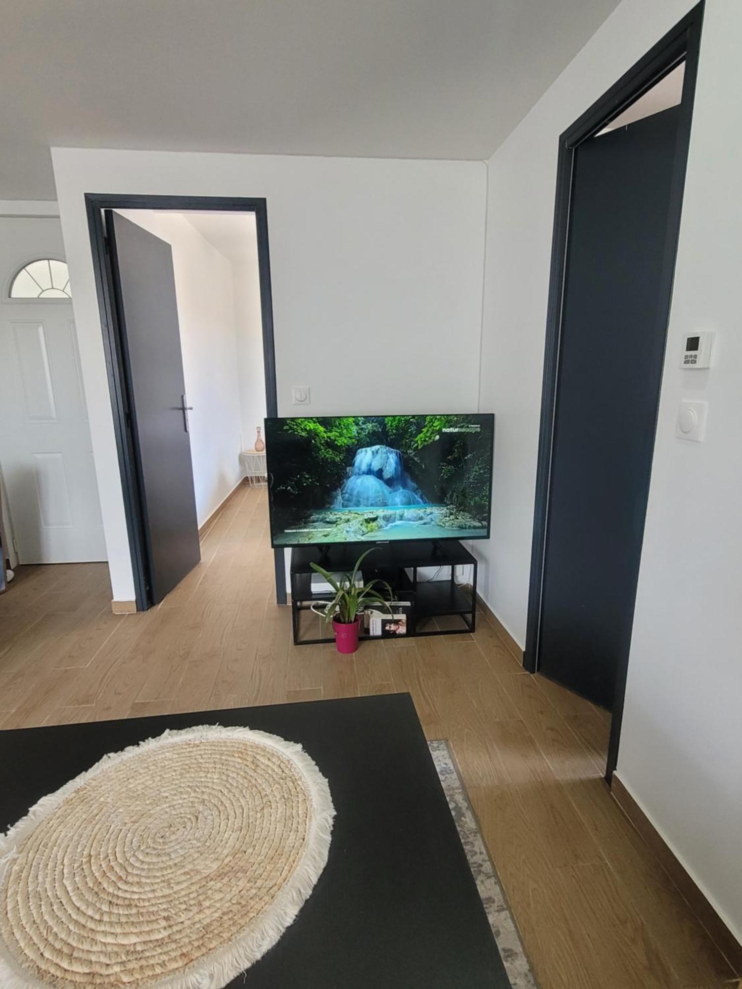 Coquet Appartement A 15Mn De Paris Et 10 Mn De Stade De France, Wifi, Netflix, Groslay Eksteriør bilde