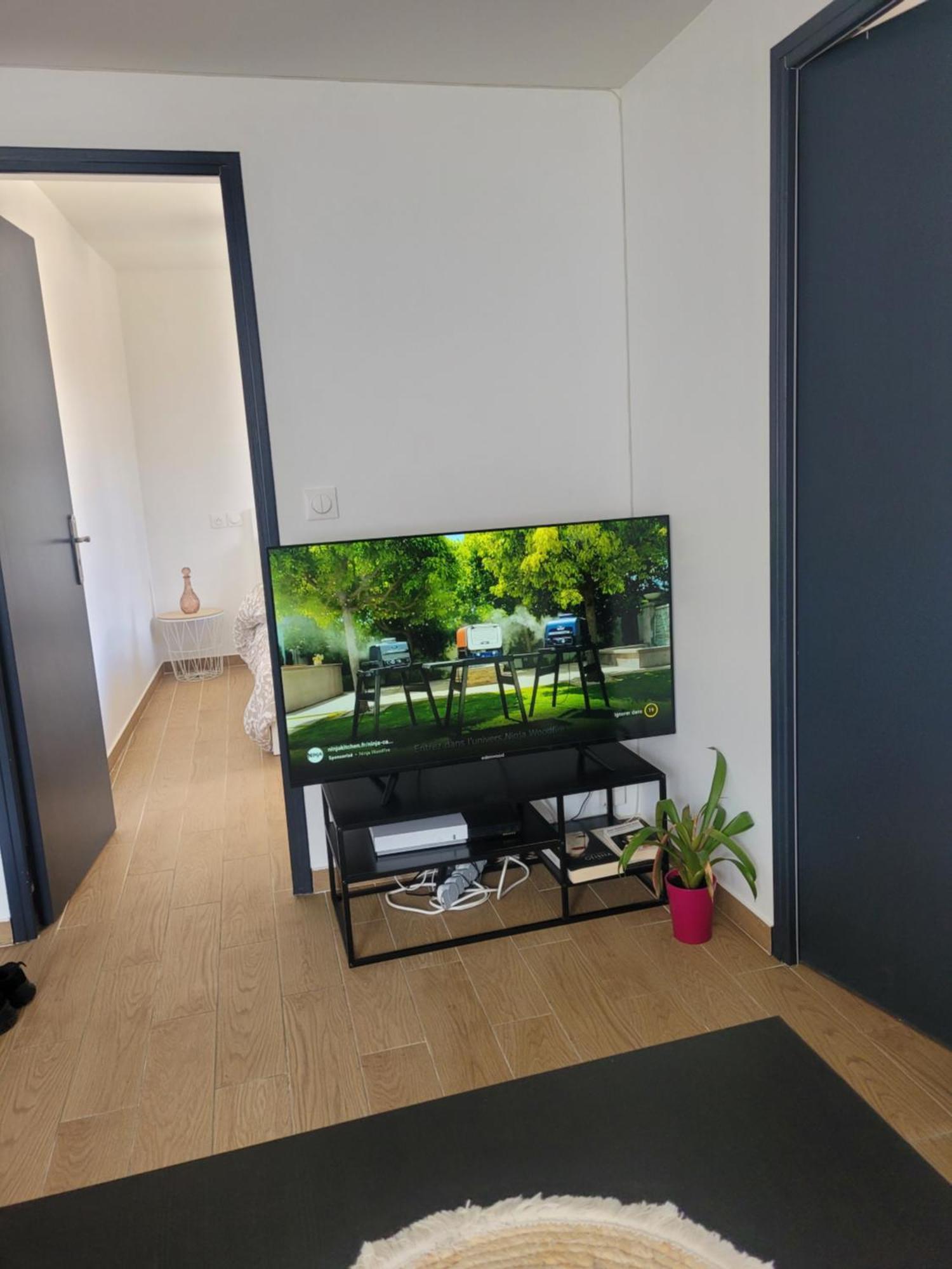 Coquet Appartement A 15Mn De Paris Et 10 Mn De Stade De France, Wifi, Netflix, Groslay Eksteriør bilde
