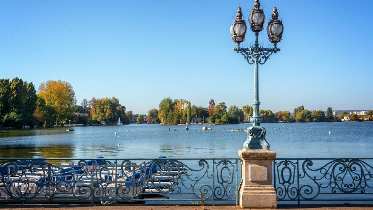 Coquet Appartement A 15Mn De Paris Et 10 Mn De Stade De France, Wifi, Netflix, Groslay Eksteriør bilde